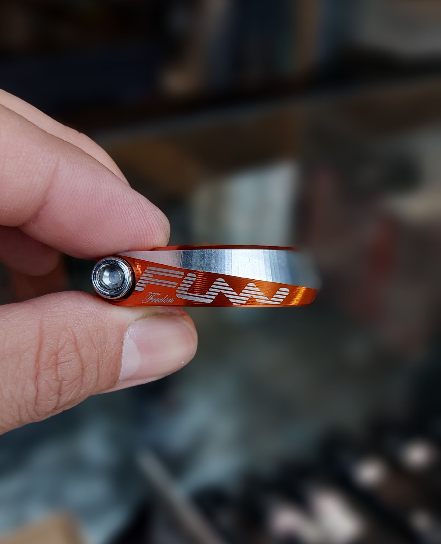 Funn, Frodon Seat Clamp 31.8mm - Available in Blue & Orange
