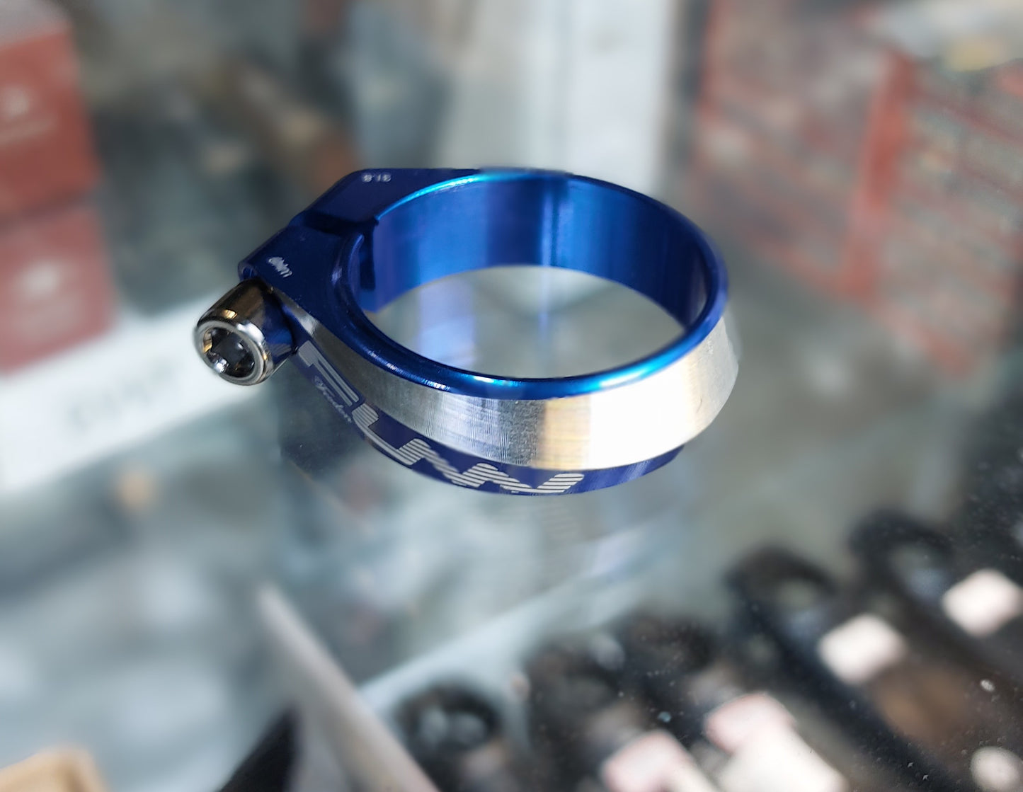 Funn, Frodon Seat Clamp 31.8mm - Available in Blue & Orange