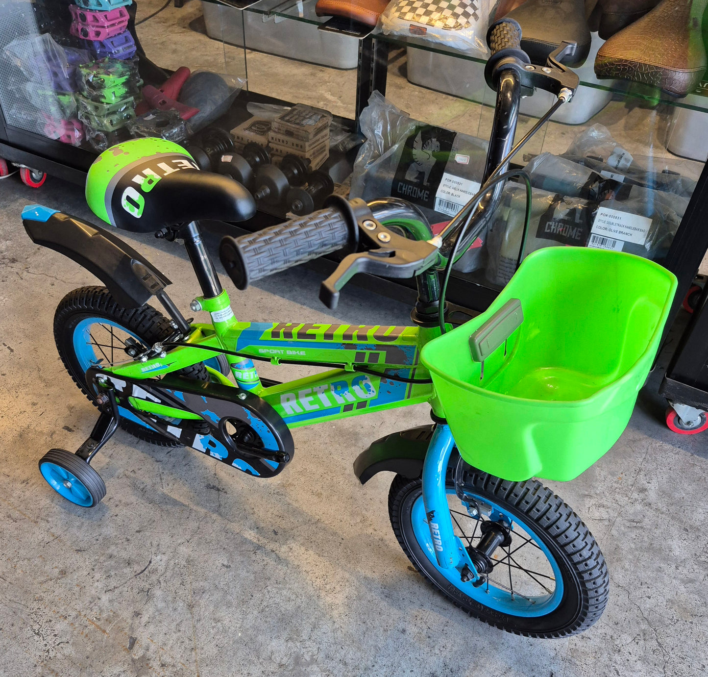 Bike 12 Retro (available in various colors)