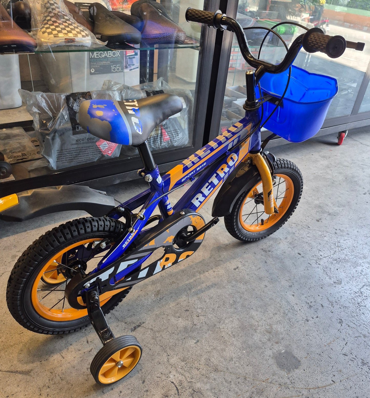 Bike 12 Retro (available in various colors)