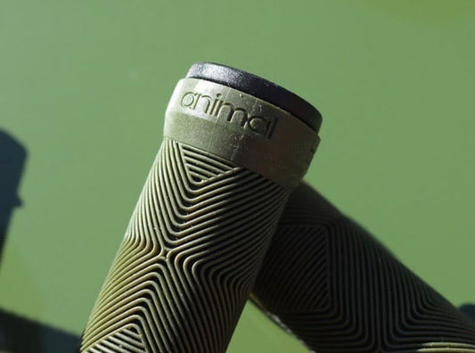 Animal Edwin V2 Grips