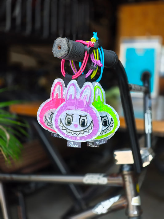 Pucha, Reflector Labubu Series (available in various colors)