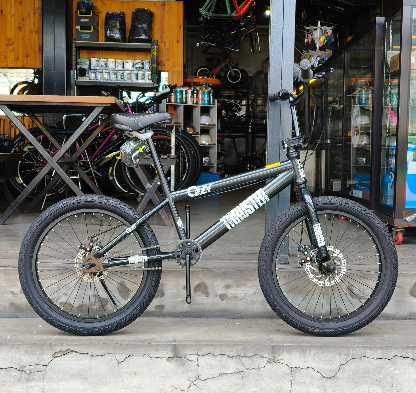 Z- Bike 20 Ozzy Thruster Gray