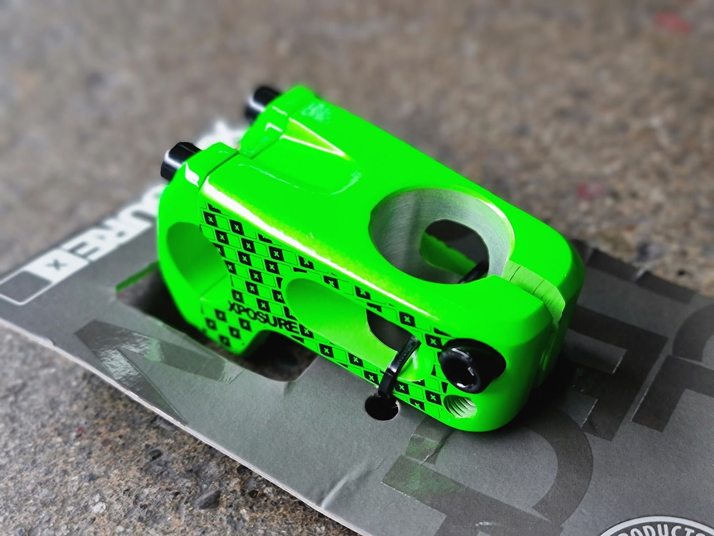 Xposure, Clutch Stem - Neon Green