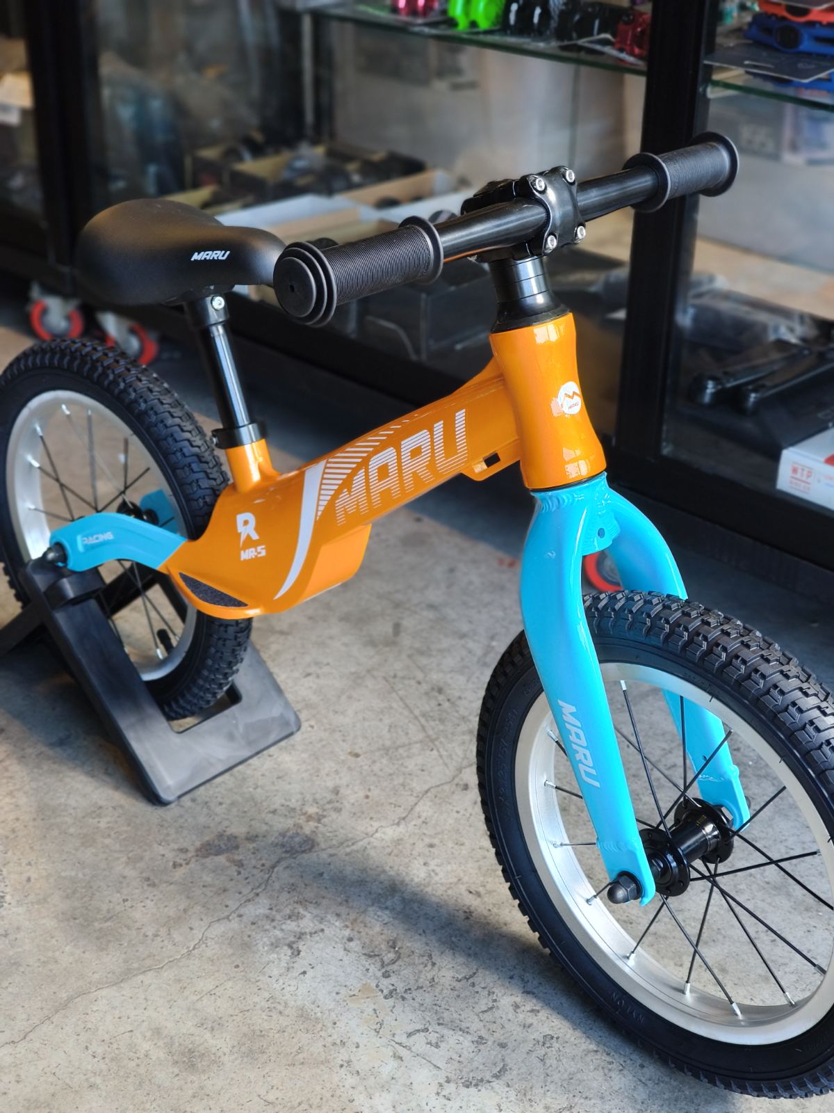 Bike 14 Maru Push Bike (suitable for kids aged 3 to 4 years old)