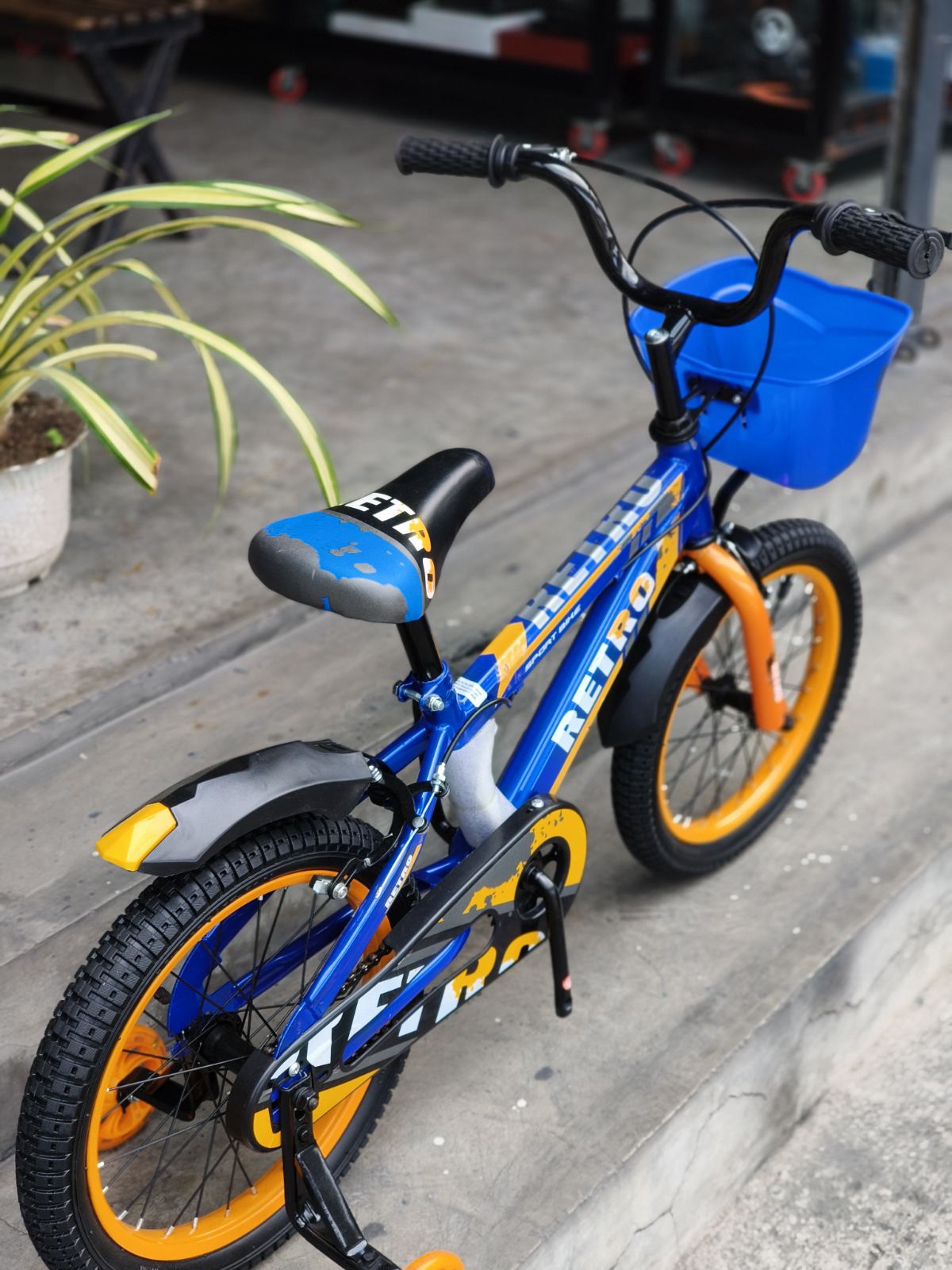 Bike 16 Retro (suitable for kids aged 4–5 years old)
