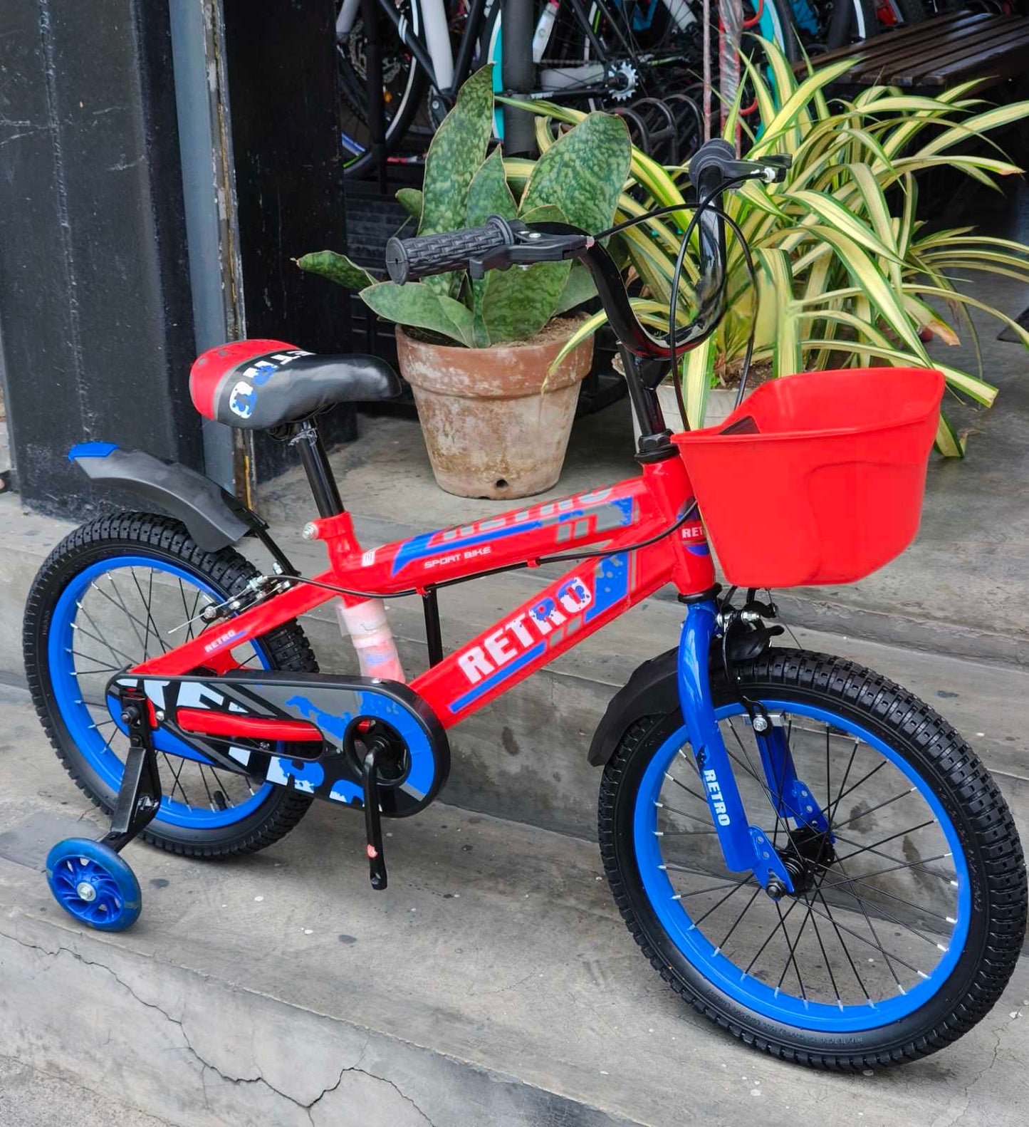 Bike 16 Retro (suitable for kids aged 4–5 years old)