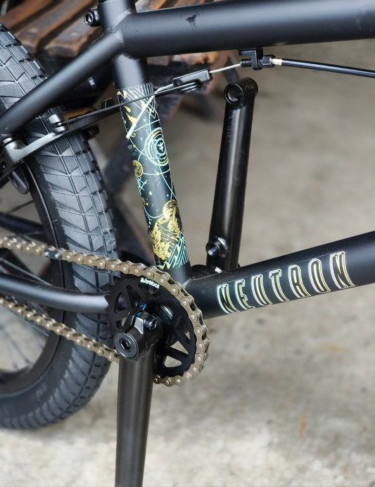 Flybikes - Bike 20 Neutron (Flat Black)