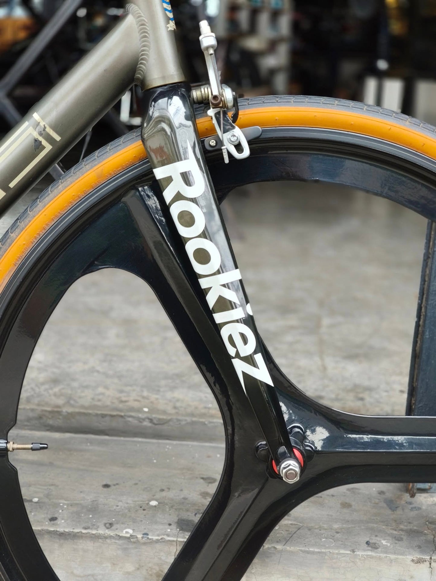 Colossi Triple Triangle Custom Built Bike (Preowned)