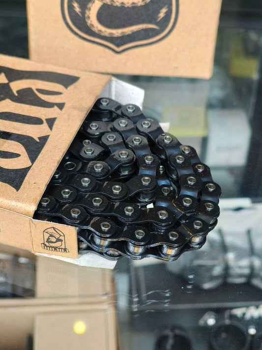 Enemy Components, Chain Half Link V1