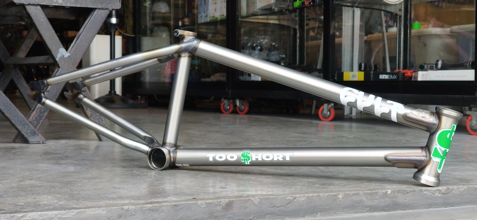 CULT 2 SHORT IC2 FRAME , Matte Clear Raw , Brakeless , 20.5