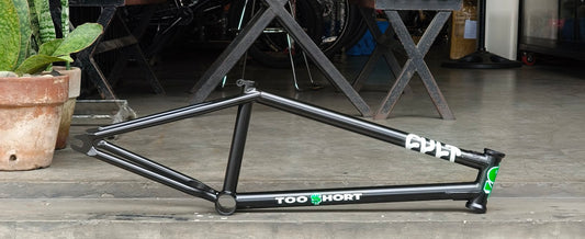 Cult, 2 Short IC2 Frame 20.5"