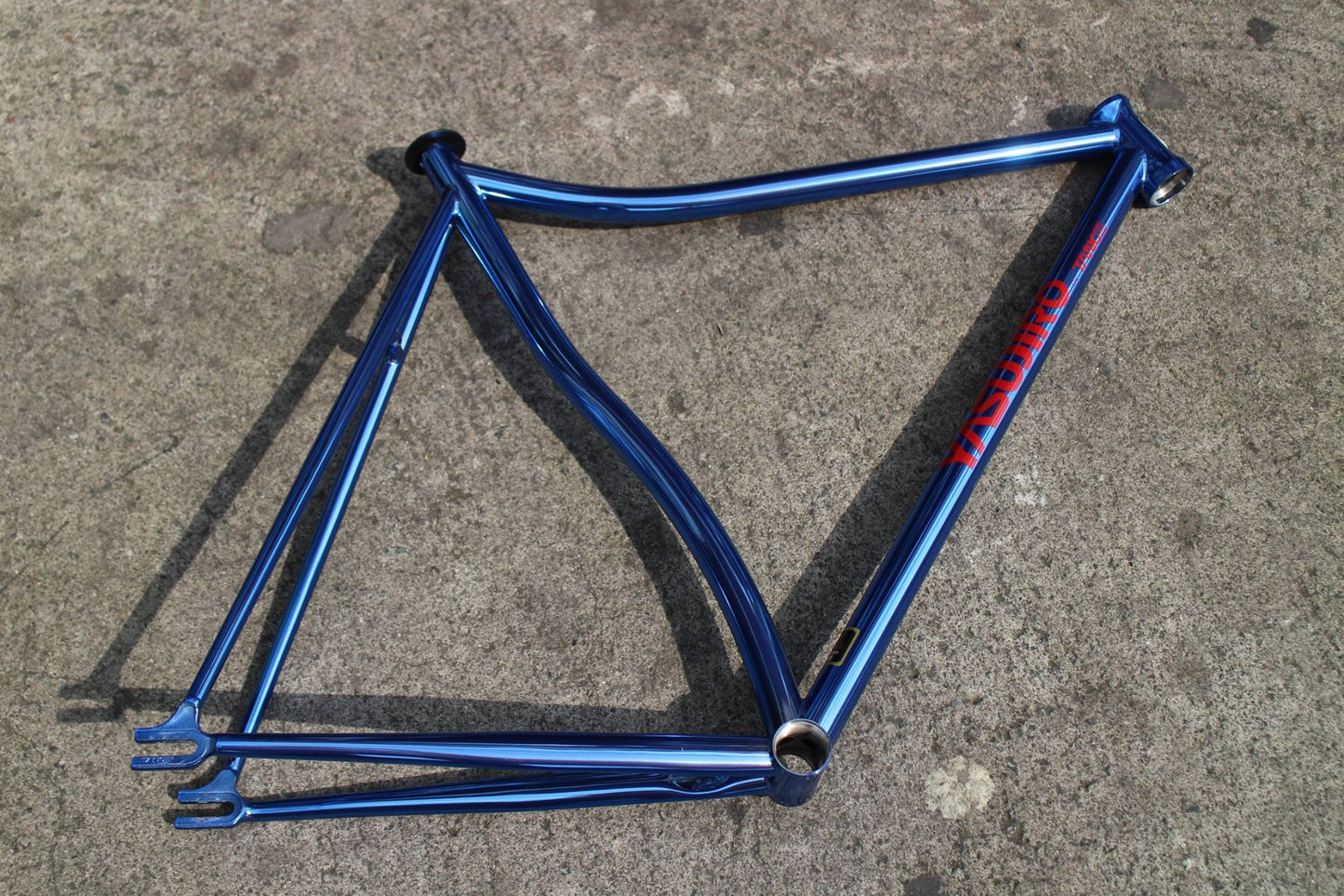 Tange, Yasujiro Impetus track frame