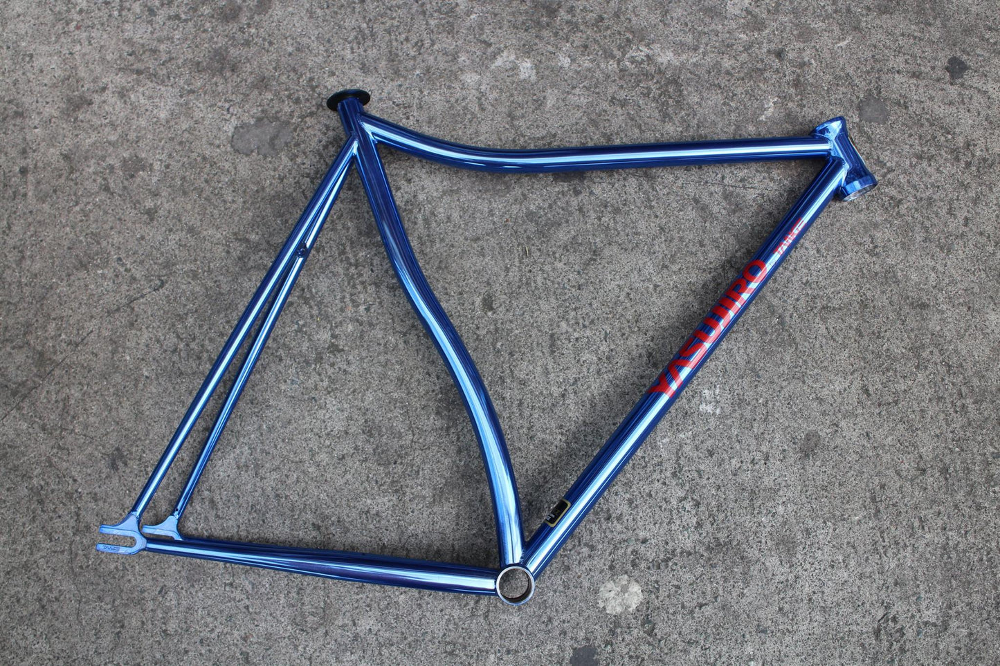 Tange, Yasujiro Impetus track frame