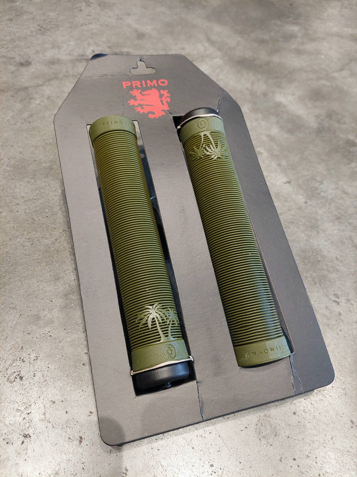Primo Cali Grips (available in various colors)