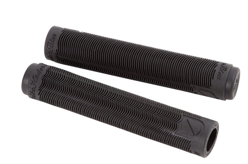 S&M BTM Hoder Grips (available in Black & Gum)