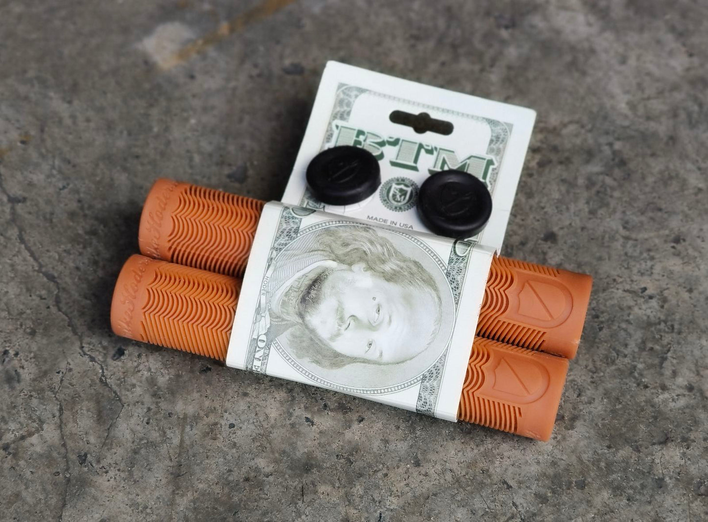 S & M Hoder Grips (available in Black & Gum)