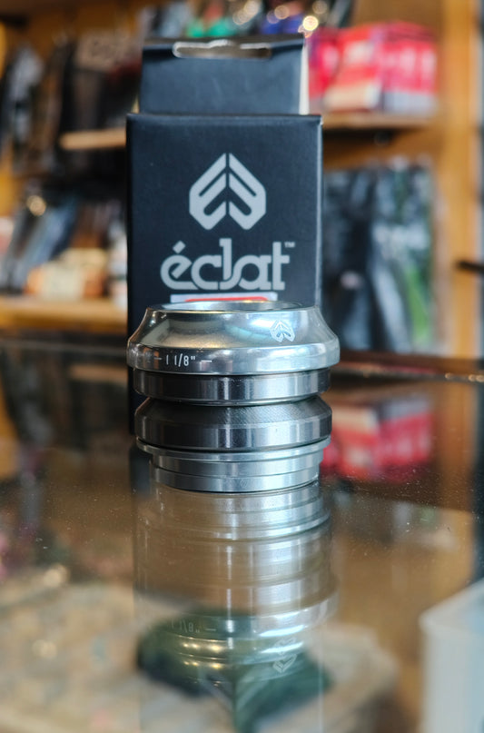 Eclat, Wave 12 Integrated Headset Silver