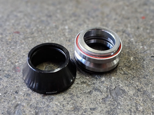 Enemy Components, Pyramid Integrated Head set