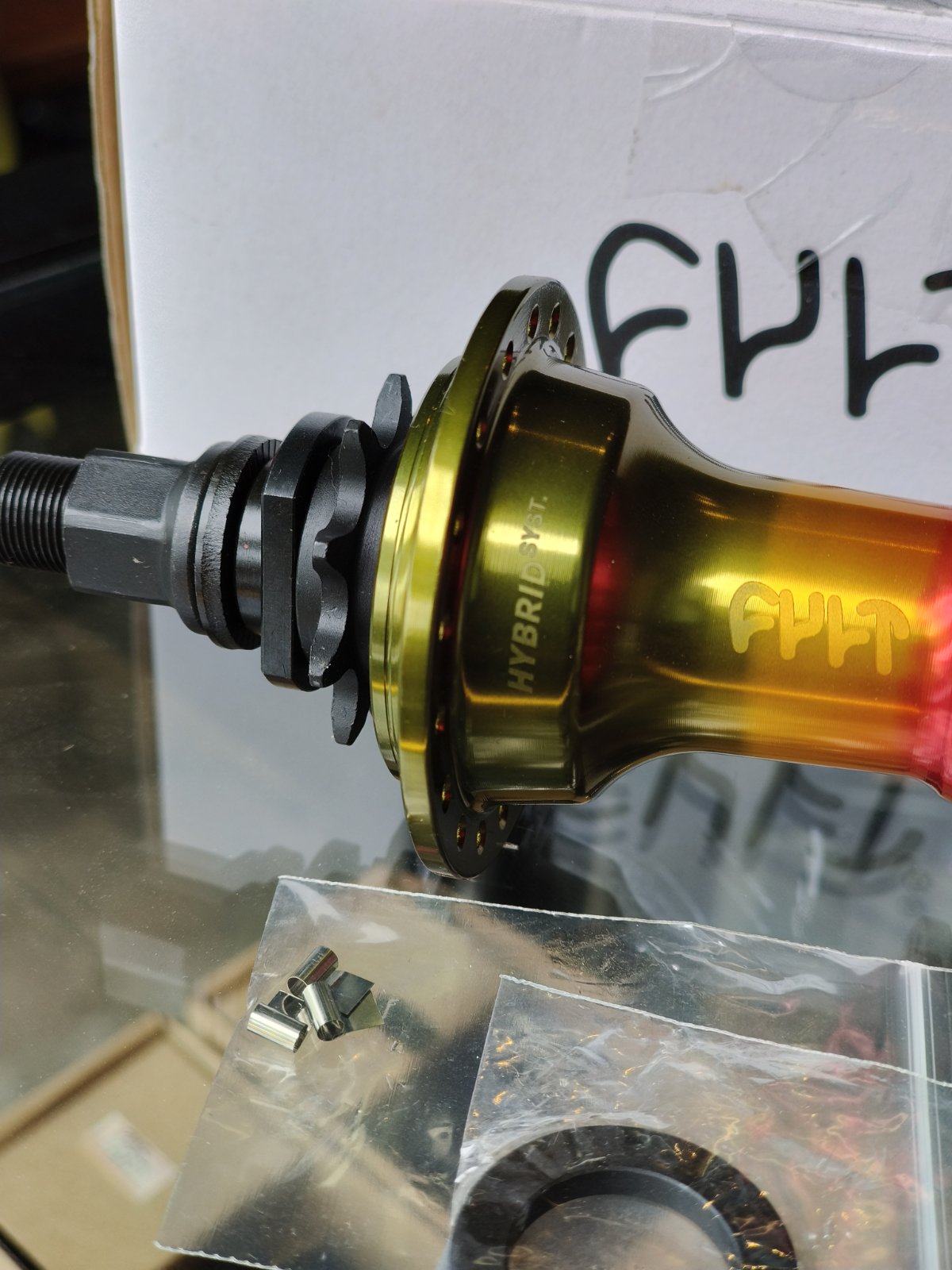 Cult Crew RASTA Hybrid Rear Hub w/ Non Drive Guard (LSD/ RSD)