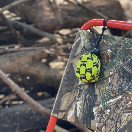 Kompak Projek, Packable microfiber towel (available in various colors)