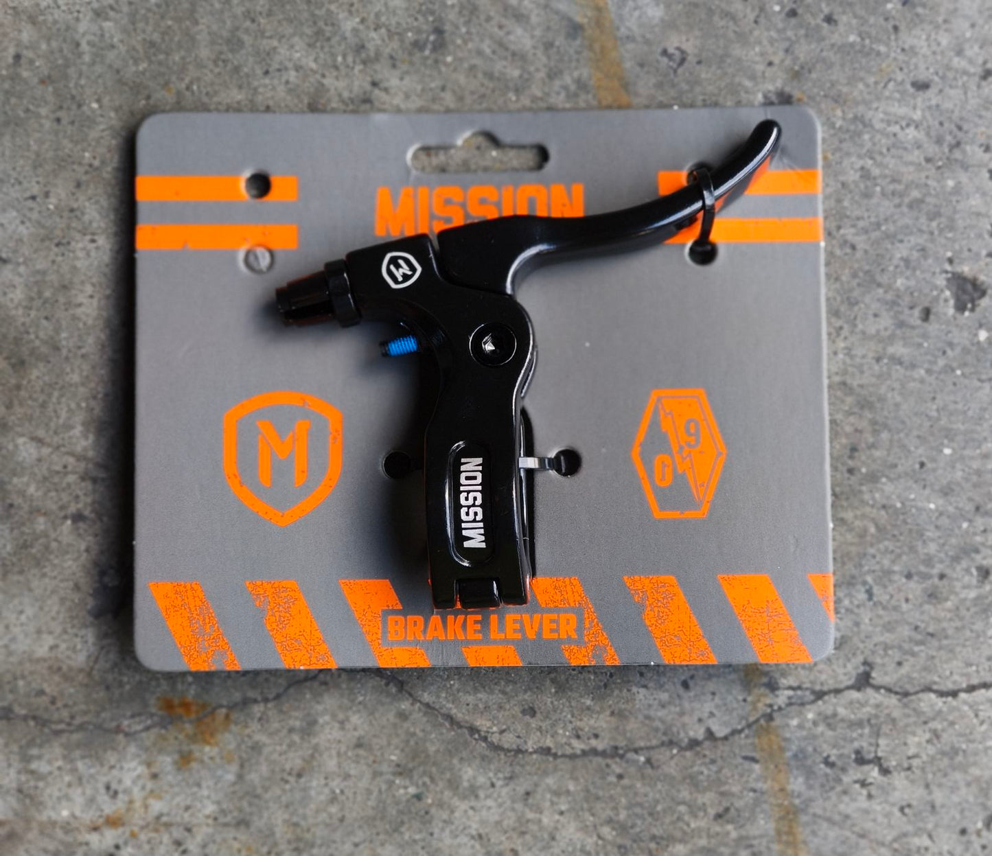 Mission BMX, Captive Lever Hinged (sold by piece)
