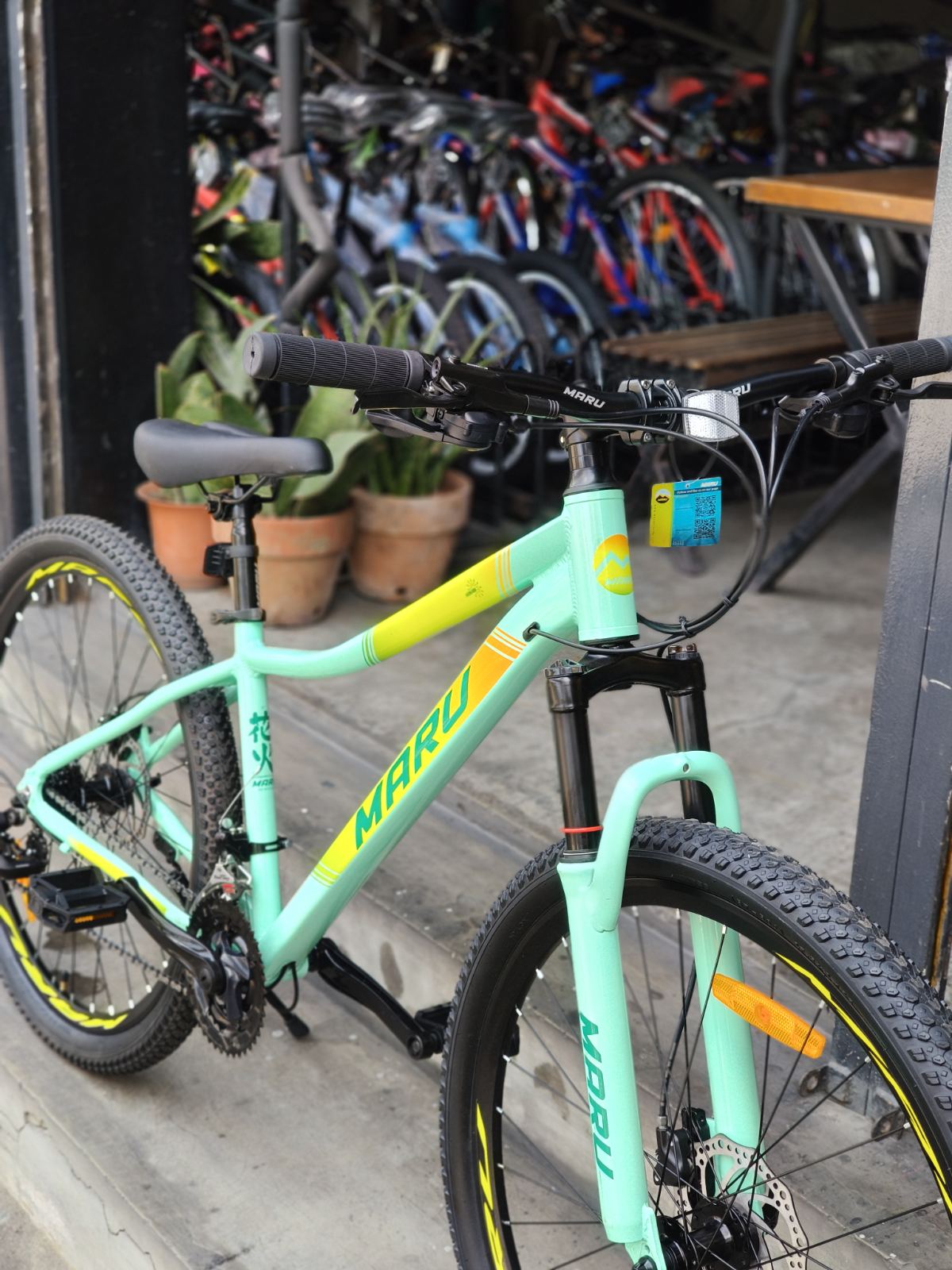 Mt Bike 27.5 – Maru Hanabi (Mint/Gold Combi)