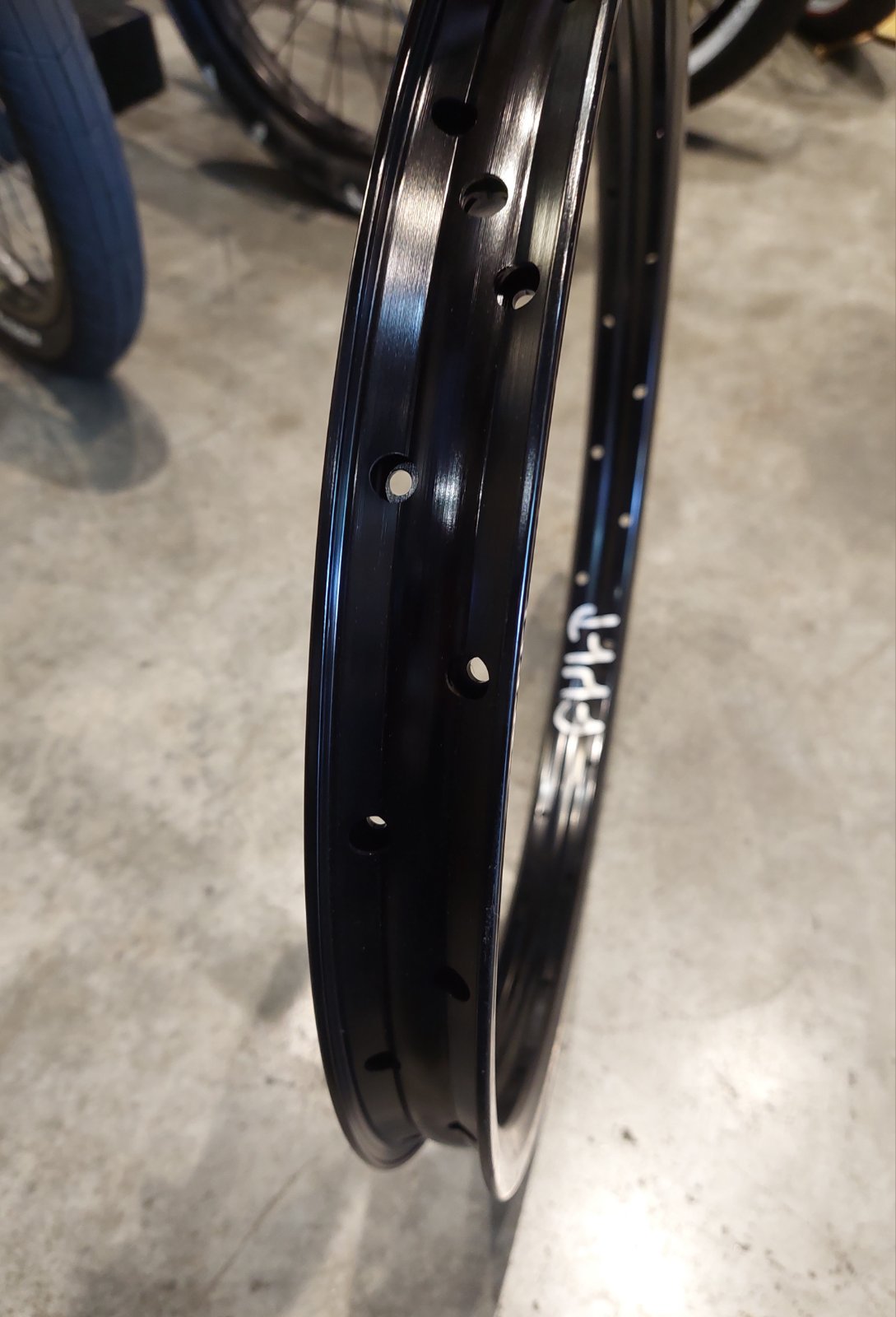 Cult Match V2 BMX Rim Black (sold per piece)