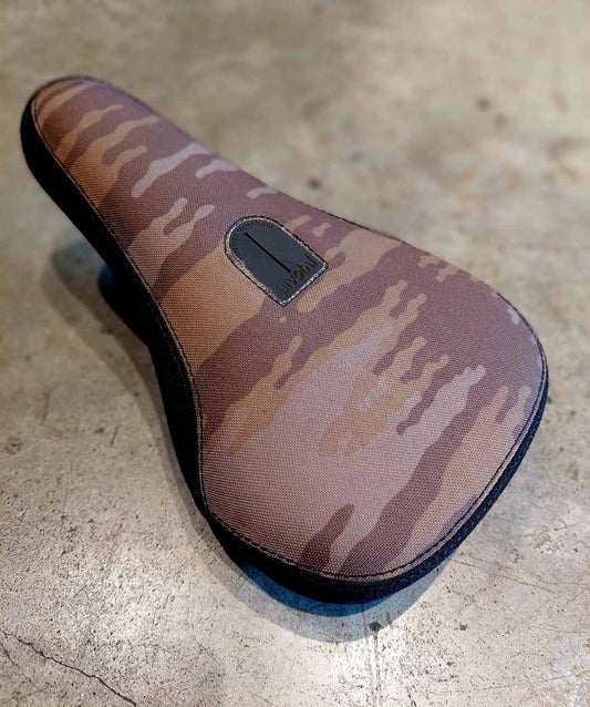 Enemy Components, Camo Pivotal Seat