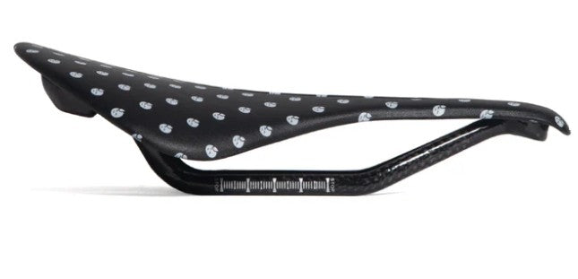 Godandfamous, Paincave Carbon Saddle