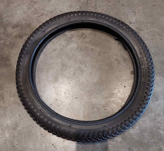 Tire 18 x 2.125 Leo (sold per piece)