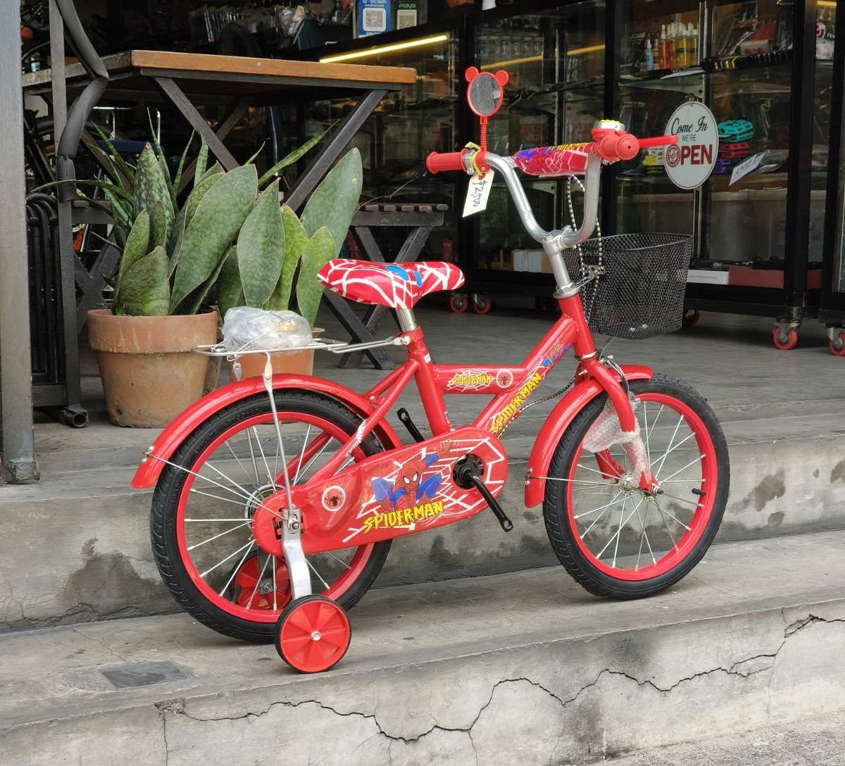 Bike 16 (suitable for kids aged 4–5 years old)
