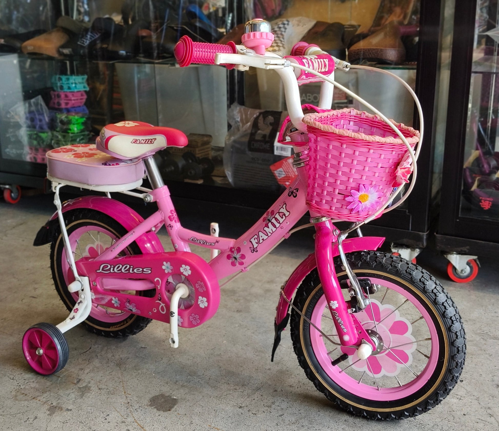 Bike 12 Lilies (suitable for kids aged to years old) - Main Image