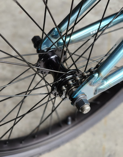 GT Bicycle Slammer BMX Bike Mint color Gyro Brake Setup