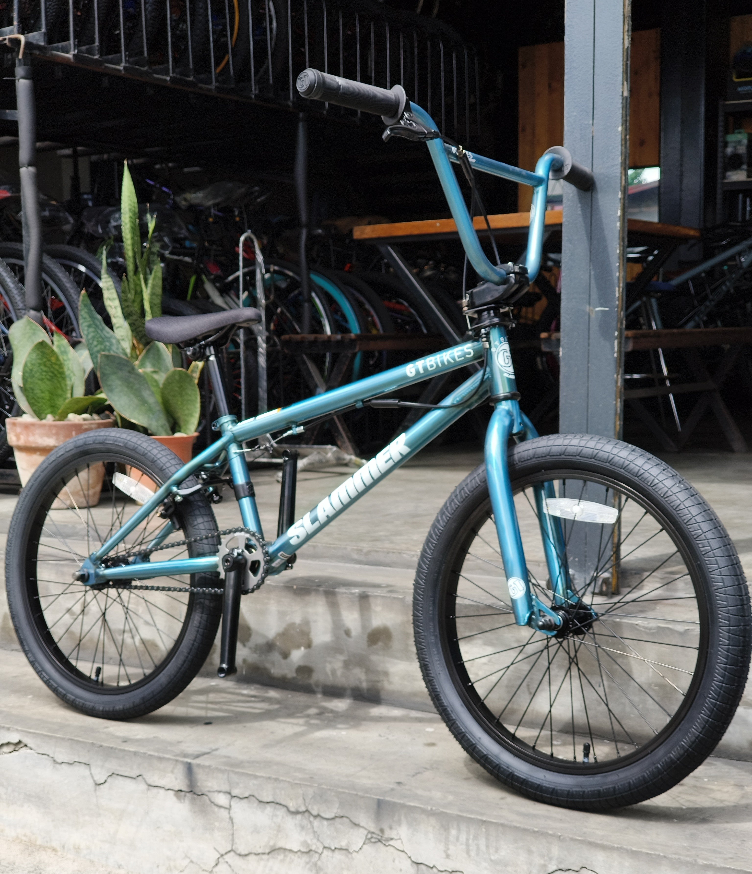 GT Bicycle Slammer BMX Bike Mint color Gyro Brake Setup