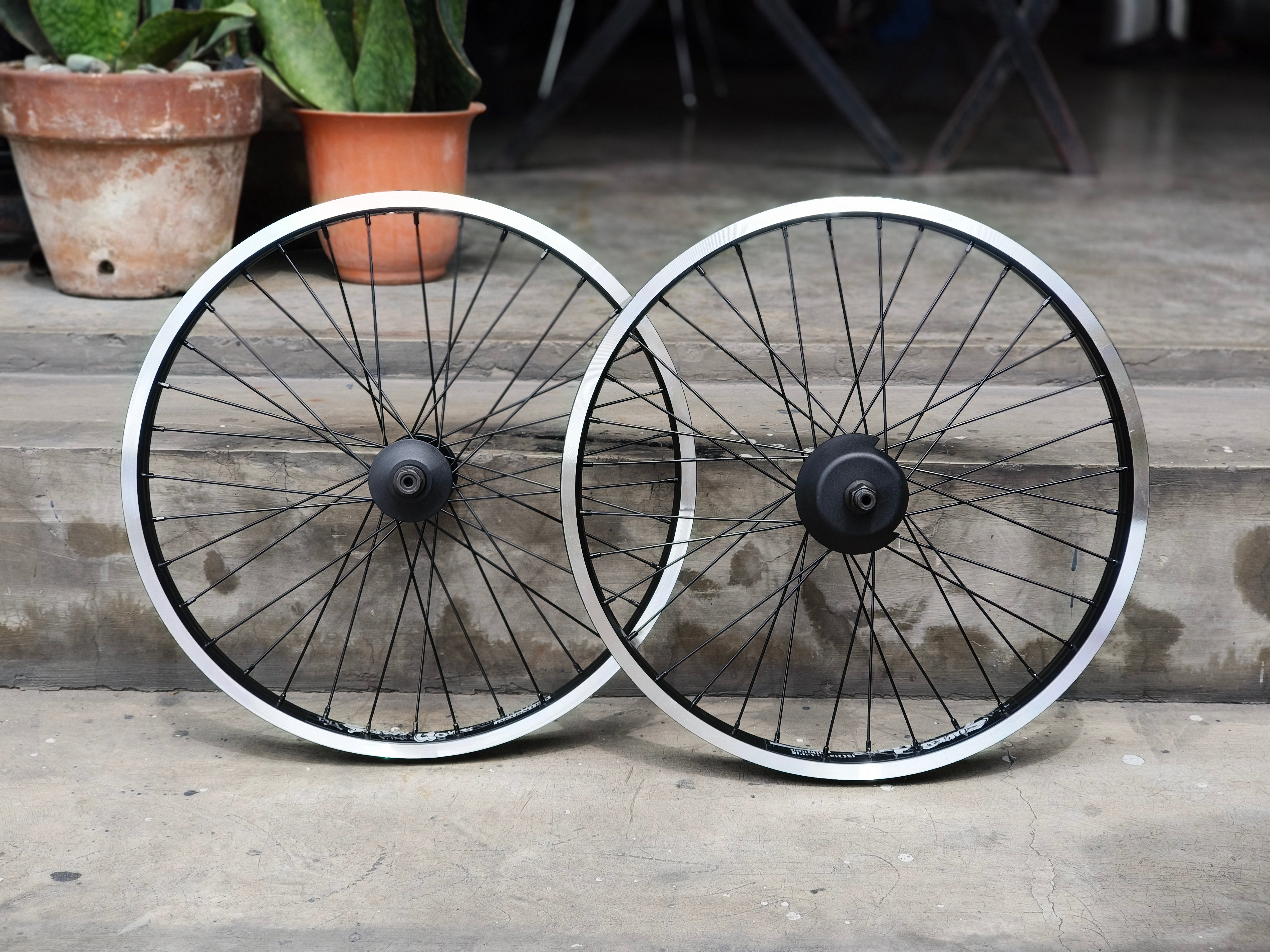 Out Front Rims Rim Set, Alex Supra Dome Rims powered by Enemy Axis Front & Sonic Rear ...