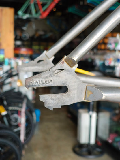 Ave Maldea, Triple Triangle Frame