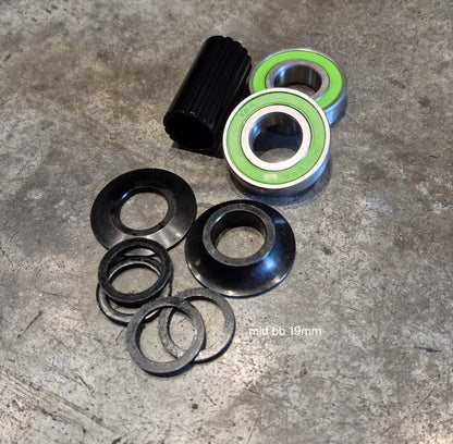 Bottom Bracket, Mid available in 19 & 22mm