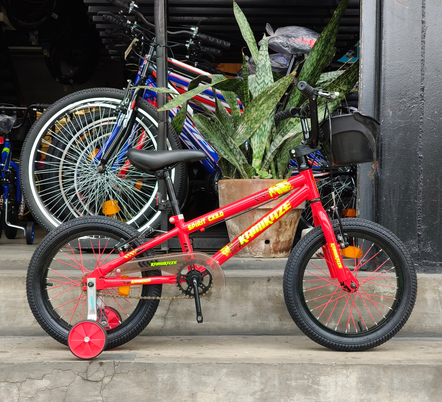 Bike 16 Kamikaze (suitable for kids aged 4–5 years old) Red