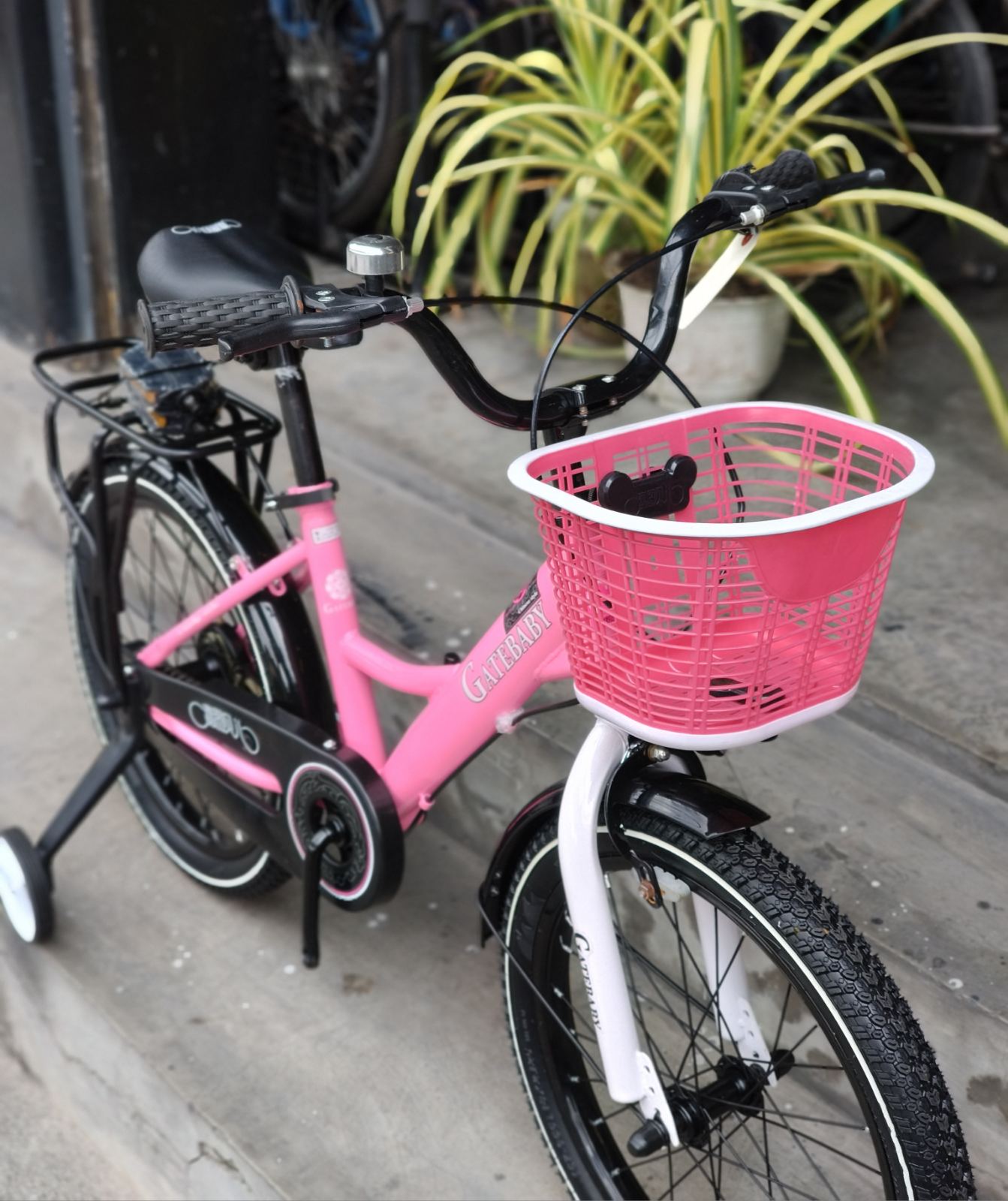 Bike 18 Gatebaby (suitable for kids aged 5–6 years old)