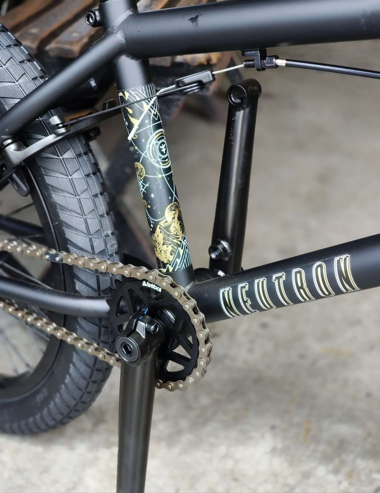 Flybikes - Bike 20 Neutron (Flat Black)