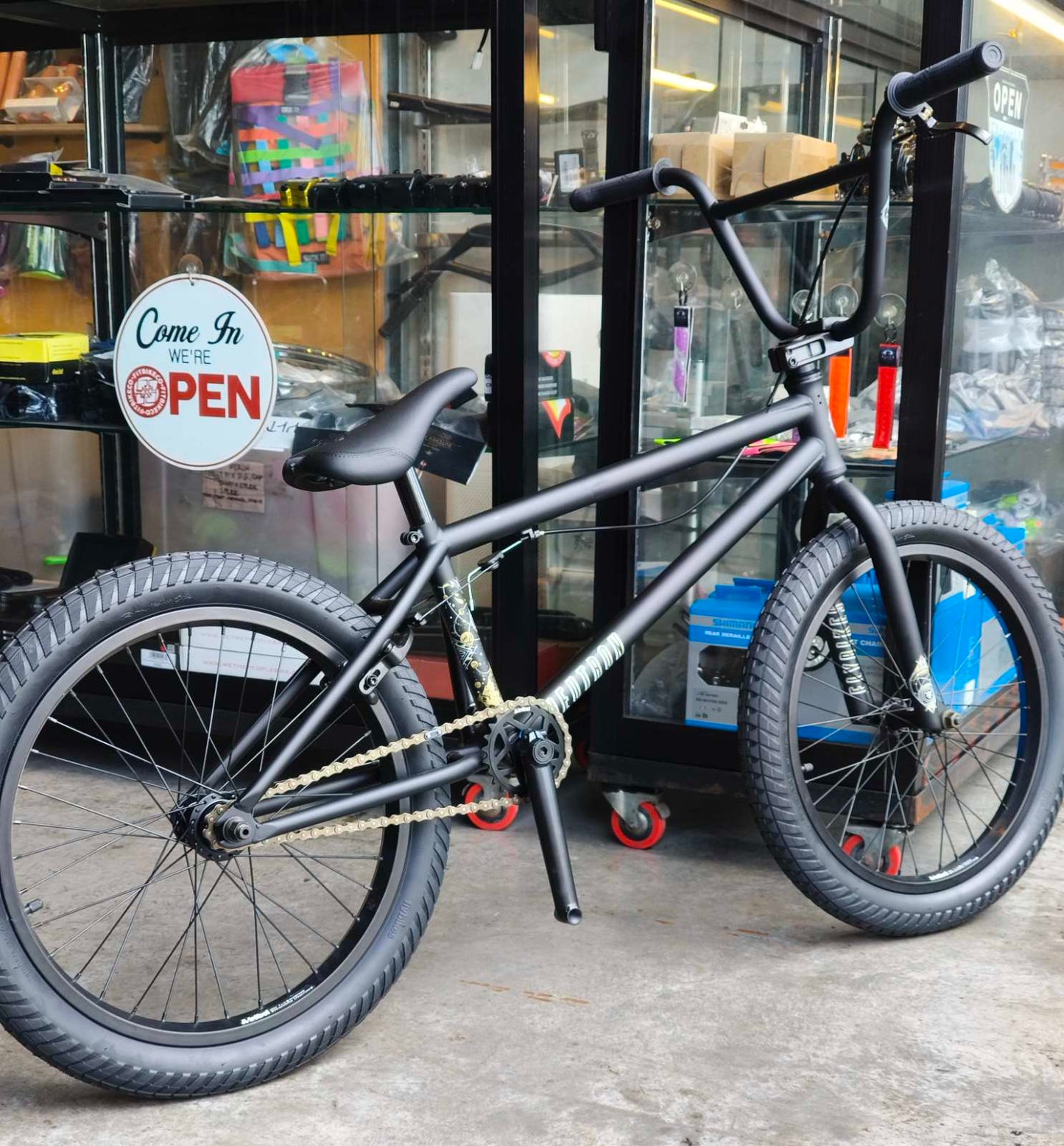 Flybikes - Bike 20 Neutron (Flat Black)