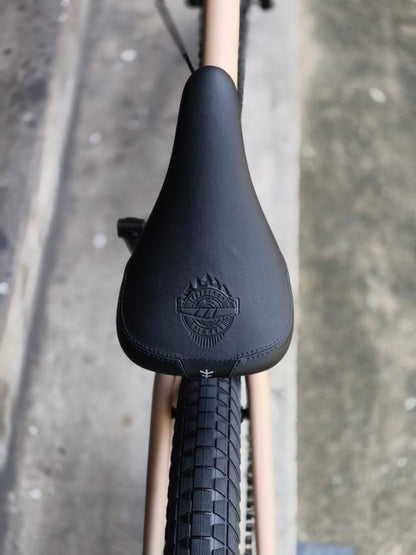 Flybikes - Bike 20 Neutron (20.75" TT)