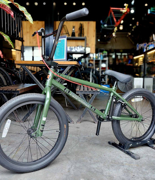 GT Bicycle, Performer Conway- Military Green