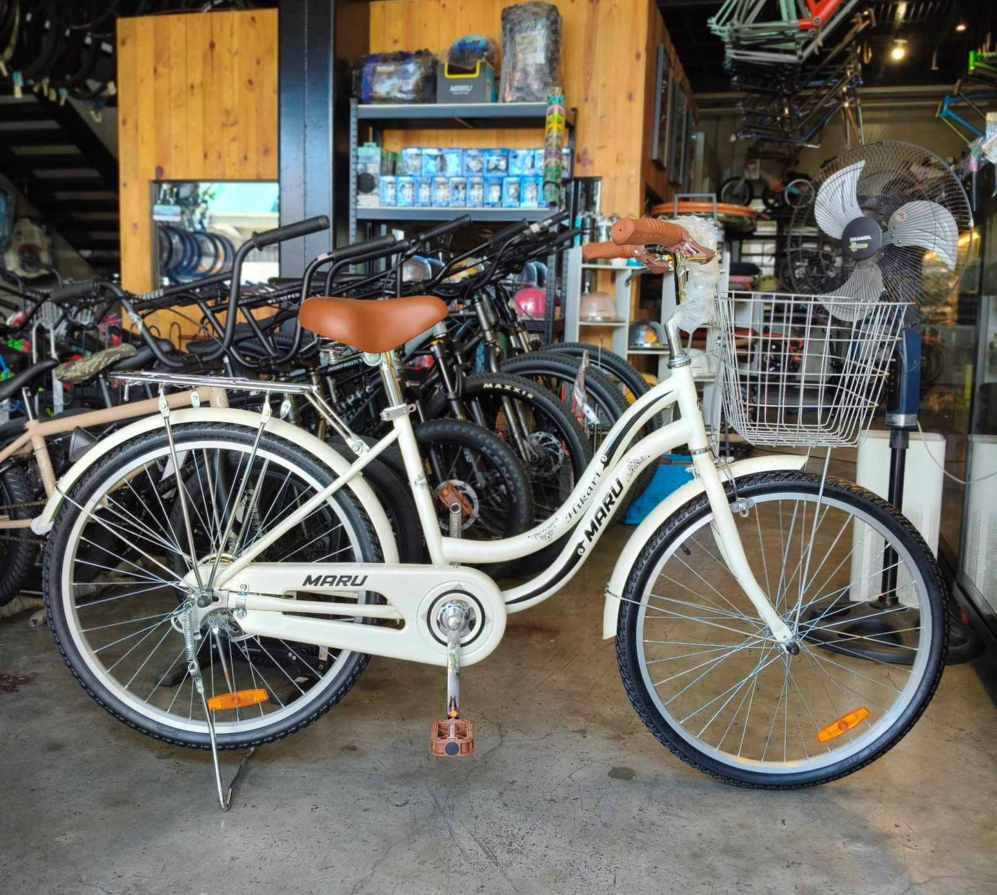 Bike 24" Maru Hikari Urban Series White