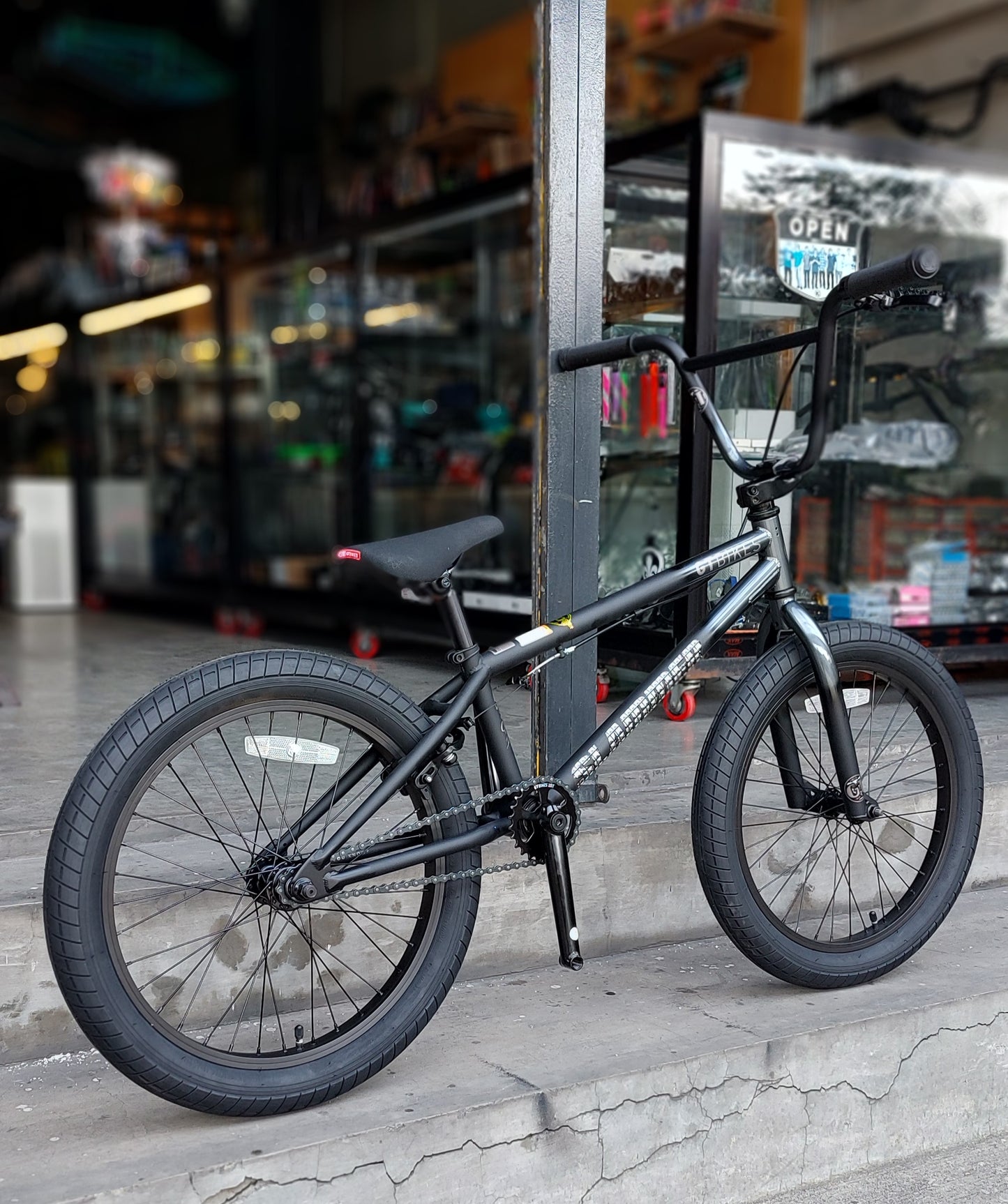 GT Bicycle Slammer Conway BMX Bike - Gun