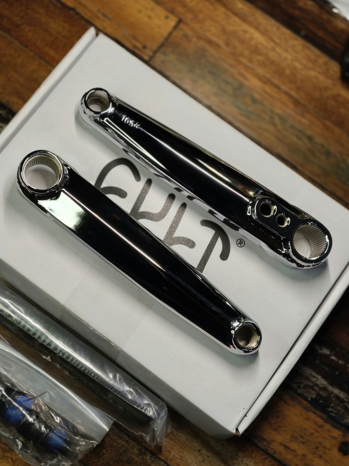 CULT HAWK BMX CRANKS V2 – CHROME