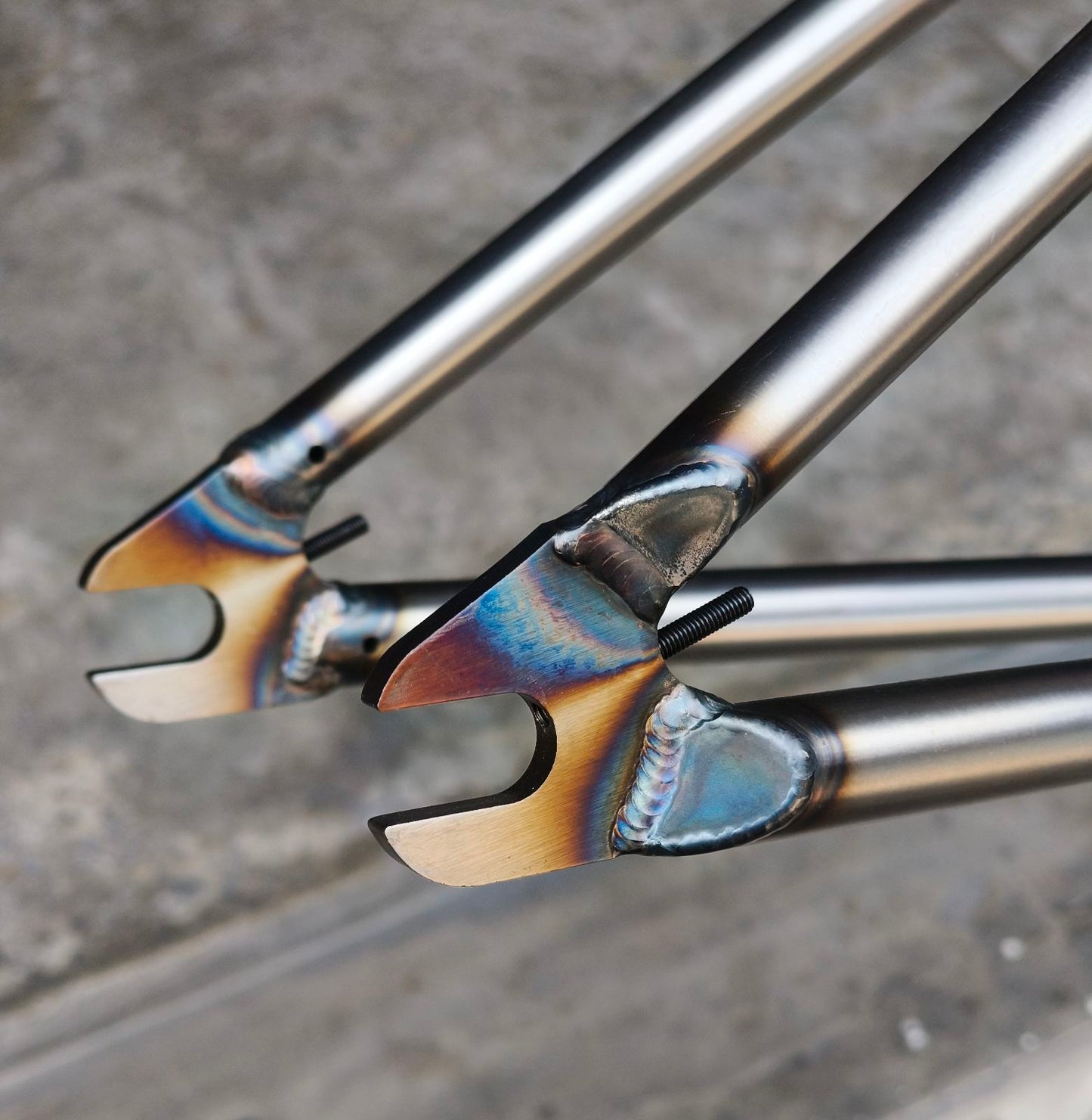 CULT 2 SHORT IC2 FRAME , Matte Clear Raw , Brakeless , 20.5" TT