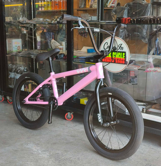 CULT JUVI 18" – MATTE PINK