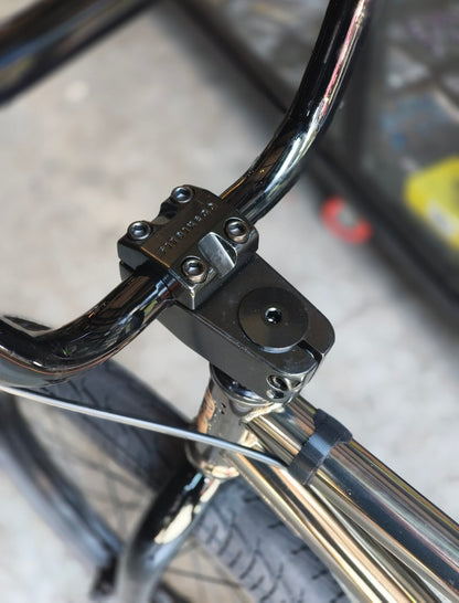 FIT BIKE CO. SERIES ONE – SMOKE CHROME